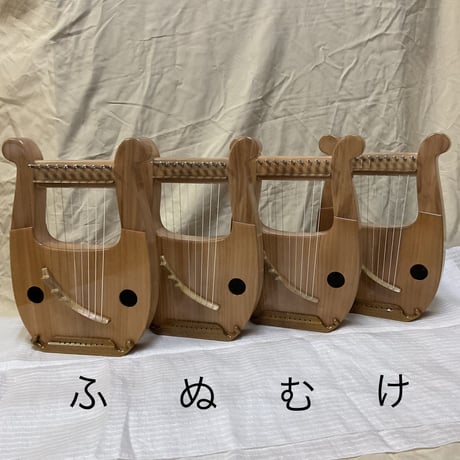 ペンタトニックライアー　あやはべる９弦　おきなわの木 　伊集 -む