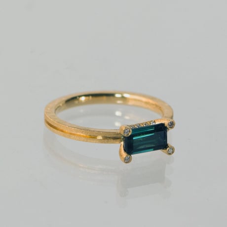 ---Lotus Ring-GT---CR-35