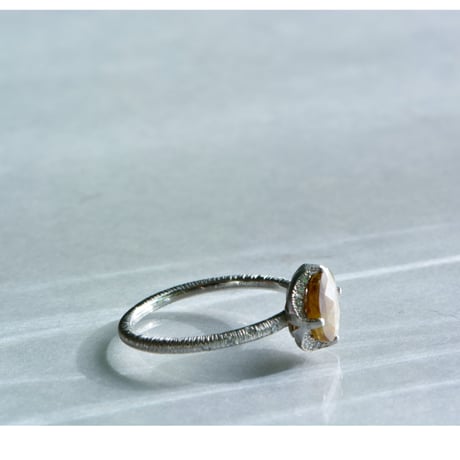 ---Lotus Ring-GS---CR-68