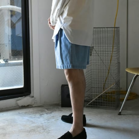 USED "DOCKERS KHAKIS" 2-TUCK DENIM SHORTS
