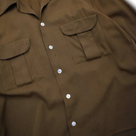 VINTAGE "40’S VAN HEUSEN” RAYON GABARDINE SHIRT