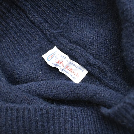 USED "JOHN TULLOCH" HOODED KNIT VEST