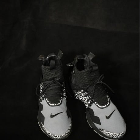 USED "NIKE / ACRINYM" AIR PRESTO MID