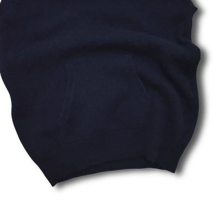 USED "JOHN TULLOCH" HOODED KNIT VEST