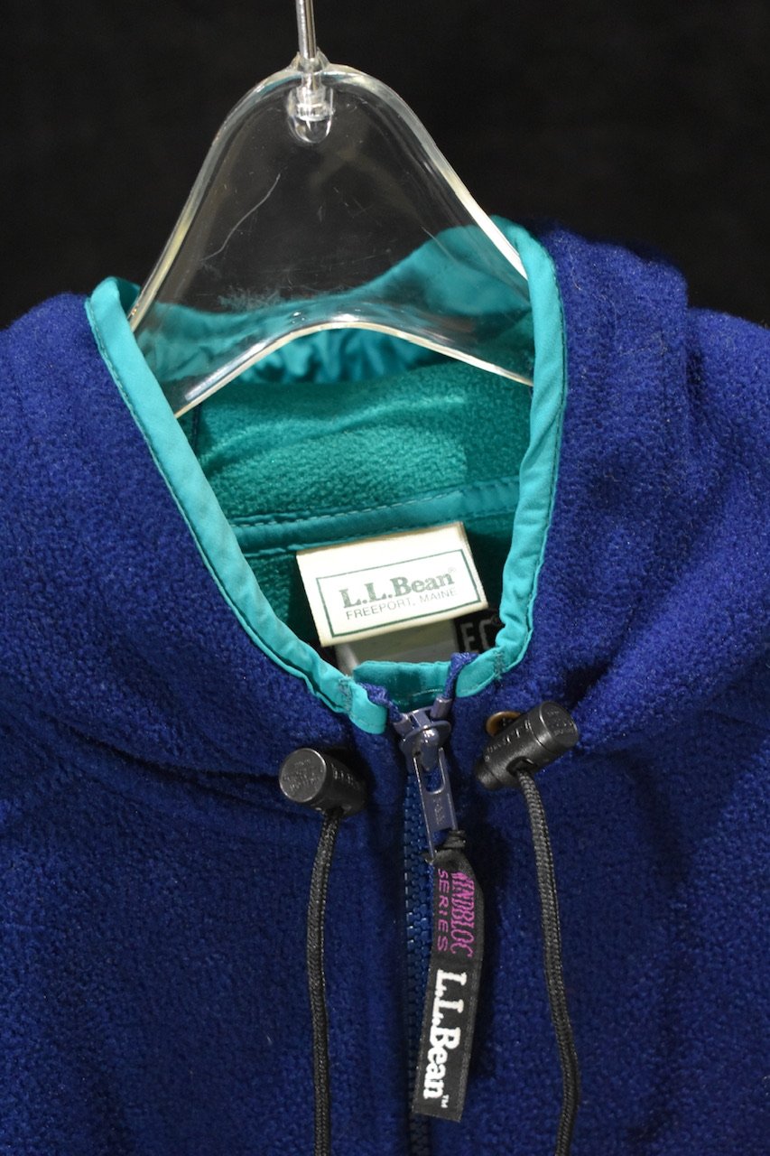 Windbloc fleece best sale jacket
