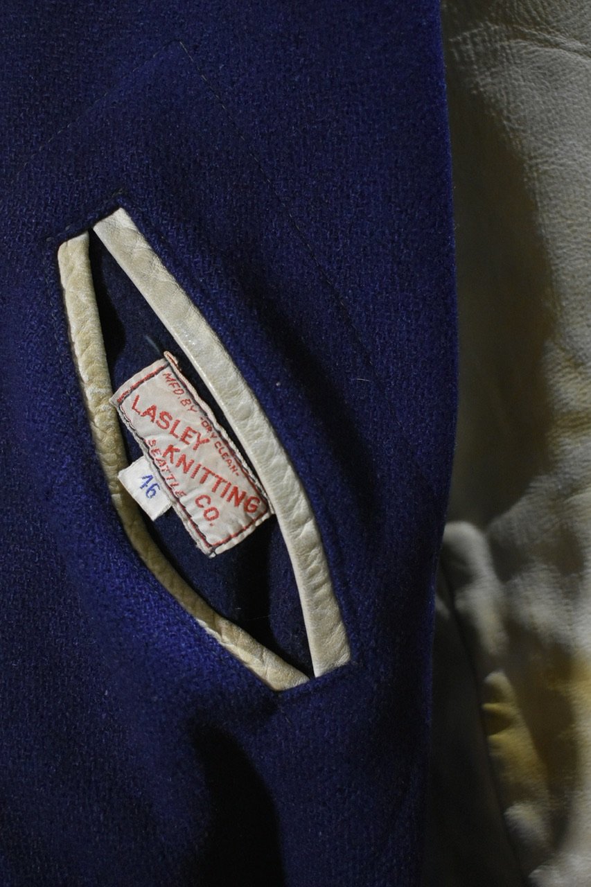 ☆LASLEY KNITTING CO. NCAA ユタ大学 アワードジャケット ☆LASLEY KNITTING CO. NCAA ユタ大学 アワードジャケット