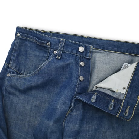USED "EURO LEVI'S" ENGINEERED JEANS