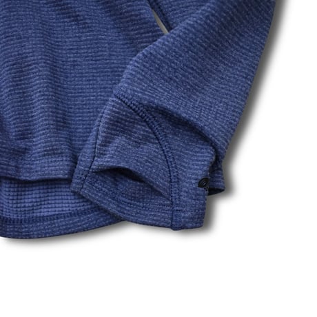USED "MOUNTAIN HARD WEAR" LIGHT FLEECE HOODIE
