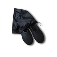 "YEEZY / SL-01"