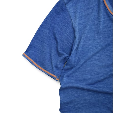 VINTAGE STICH DESIGN T-SHIRT