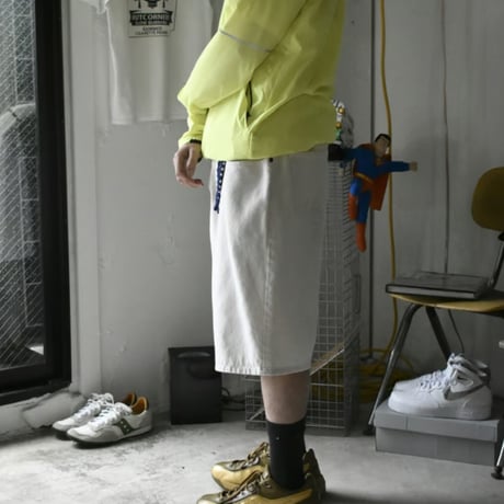 USED "90'S GUESS" COTTON BAGGY SHORTS