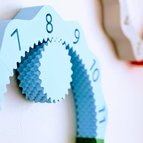 Pleats Clock / Sun
