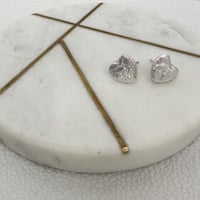 White Heart Pierce-Tansui pearl