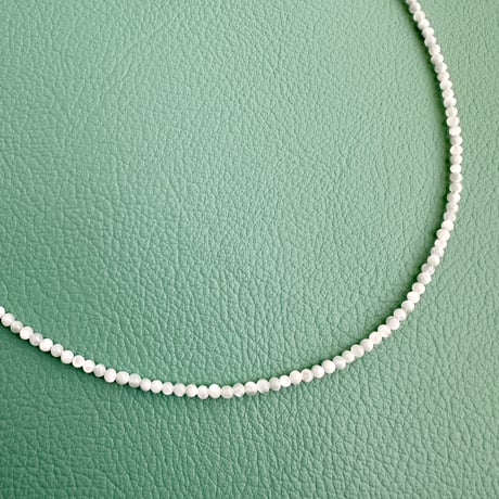 Little Stone Necklace 40+5 -Mother of Pearl