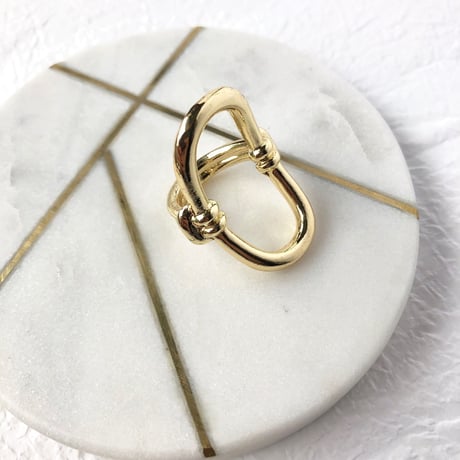 Round Rectangle Ring-Gold