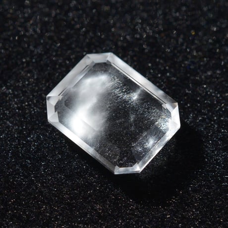 【自社研磨】アンフィボールインクォーツ Amphibole in Quartz 008