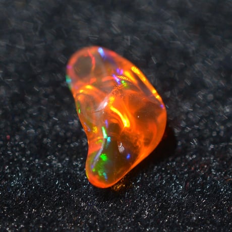 メキシコ・ファイヤーオパール Mexican Fire Opal 012