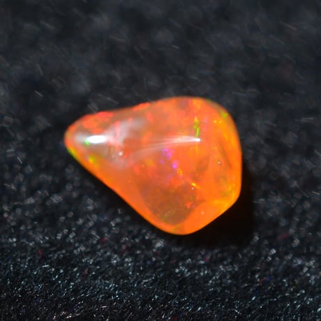 メキシコ・ファイヤーオパール Mexican Fire Opal 016