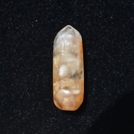 インクルージョンクォーツ Inclusion Quartz N049