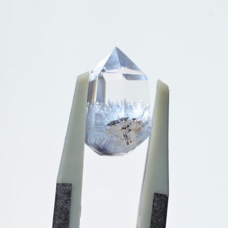 デュモルチェライトインクォーツ Dumortierite in Quartz N020