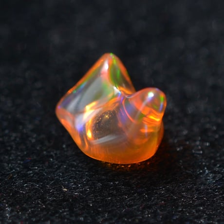 メキシコ・ファイヤーオパール Mexican Fire Opal 018
