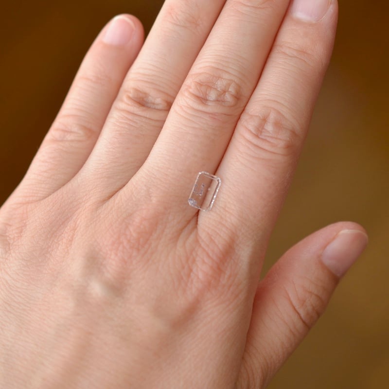 自社研磨カット】フローライトインクォーツ Fluorite in Quartz