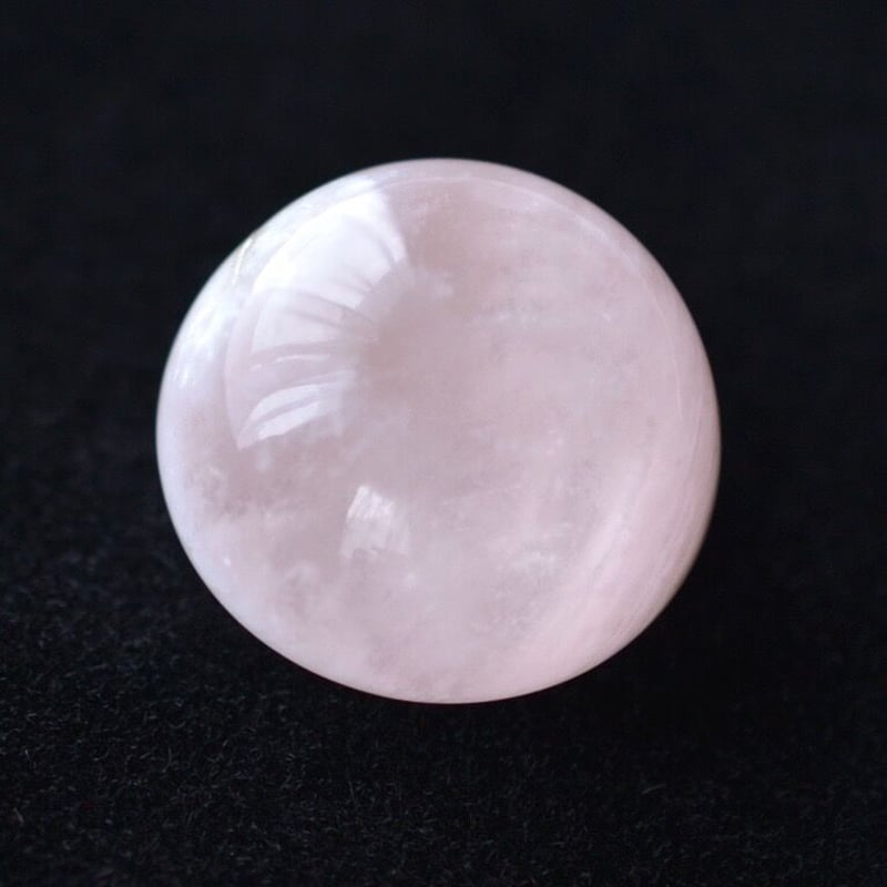 セリサイトインローズクォーツ Sericite in Rose Quartz 001 | MARU