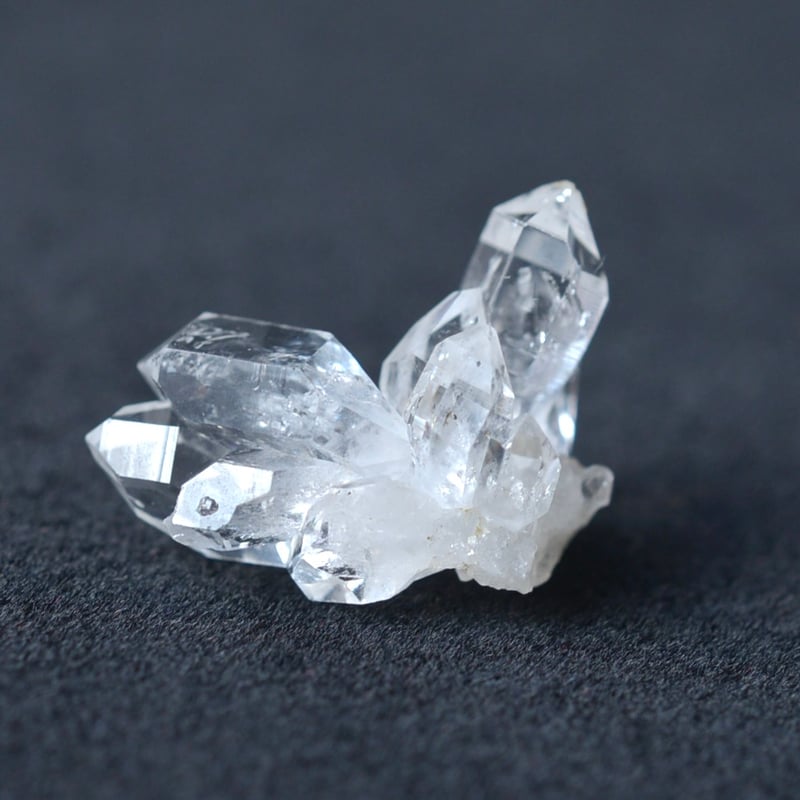 アフガニスタン産水晶 Quartz 004 | MARU