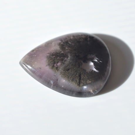 トラピッチェアメシスト Trapiche Amethyst N003