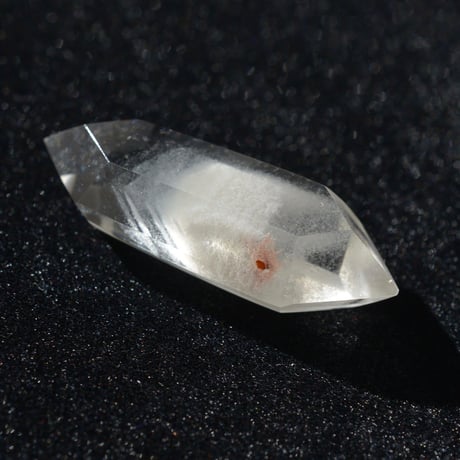 ホワイトファントムクォーツ Phantom Quartz N001