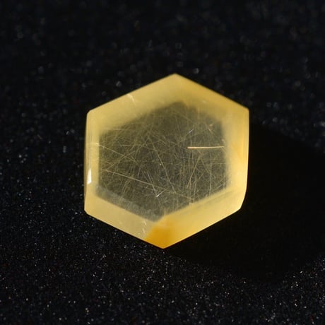アンフィボールインクォーツ Amphibole in Quartz N027