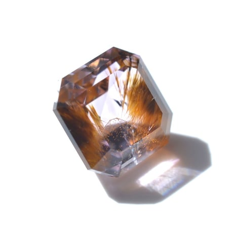 【自社研磨】ゲーサイトインアメシスト Goethite in Amethyst