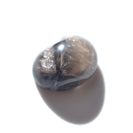 ブルッカイトインクォーツ Brookite in Quartz N012