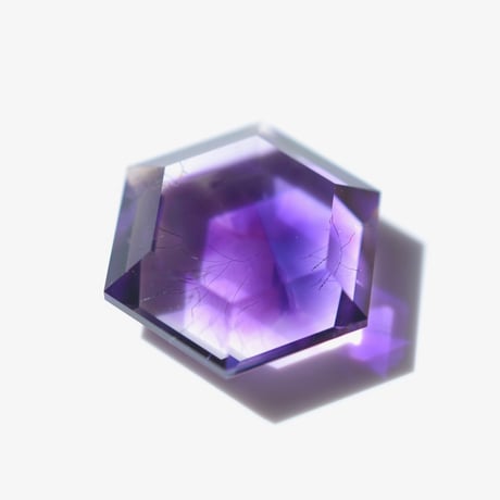 【自社研磨】ゲーサイトインアメシスト Goethite in Amethyst 015