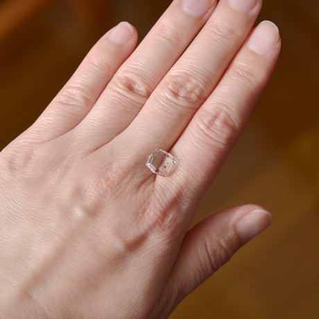 【自社研磨カット】パイライトインクォーツ Pyrite in Quartz 002