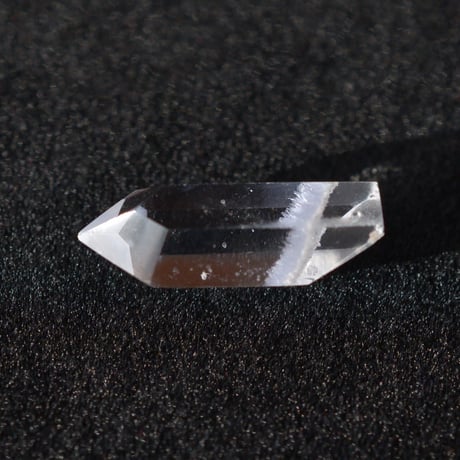 デュモルチェライトインクォーツ Dumortierite in Quartz 002