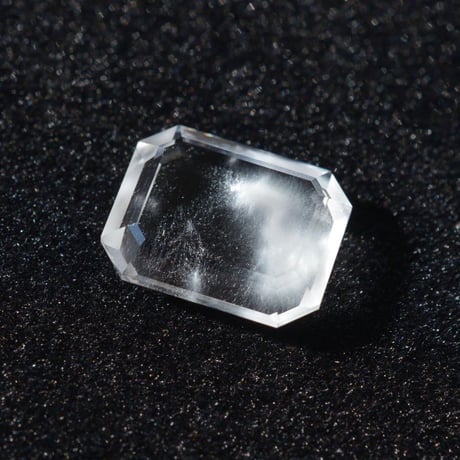 【自社研磨】アンフィボールインクォーツ Amphibole in Quartz 008