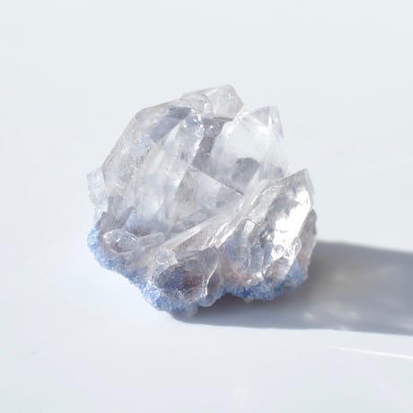 デュモルチェライトインクォーツ原石 Dumortierite in Quartz 019