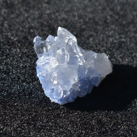 デュモルチェライトインクォーツ原石 Dumortierite in Quartz 021