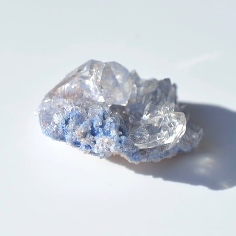 デュモルチェライトインクォーツ原石 Dumortierite in Quartz 016