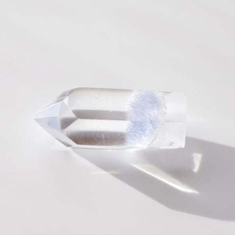 デュモルチェライトインクォーツ Dumortierite in Quartz 002