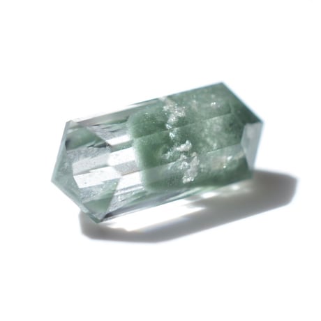 【自社研磨】クローライトインクォーツ Chlorite in Quartz 001