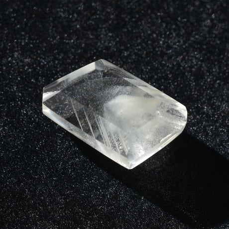 ホワイトファントムクォーツ Phantom Quartz N007
