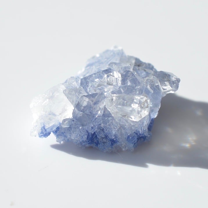 デュモルチェライトインクォーツ原石 Dumortierite in Quartz 021 |