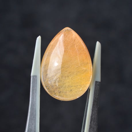 【自社研磨】アンフィボールインクォーツ Amphibole in Quartz 054