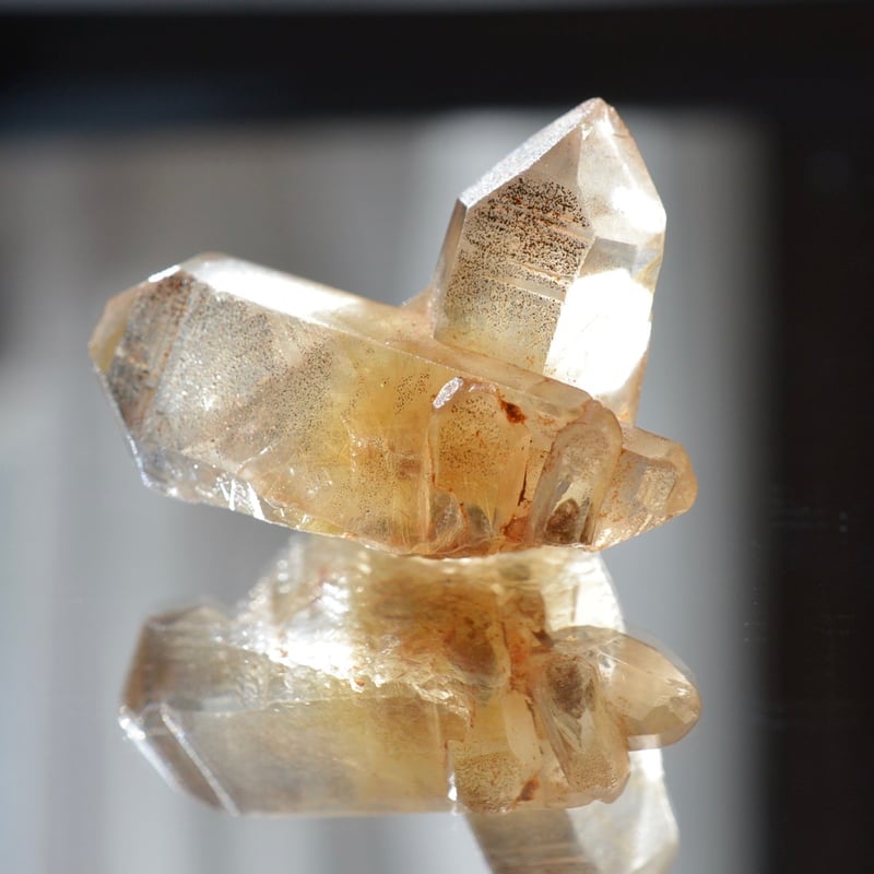 ルチルクォーツ原石 Rutilated Quartz | MARU