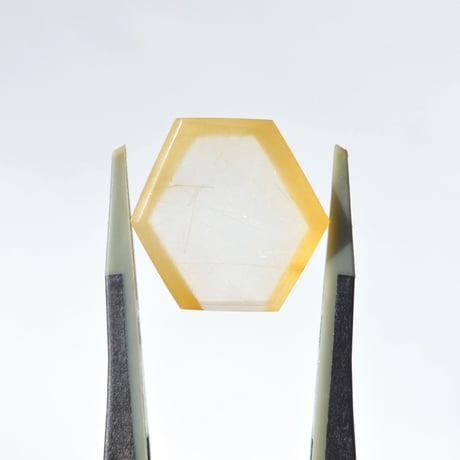 アンフィボールインクォーツ Amphibole in Quartz N027