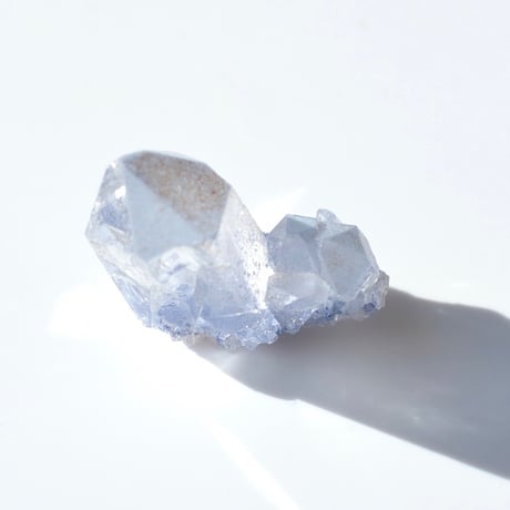 デュモルチェライトインクォーツ原石 Dumortierite in Quartz 022