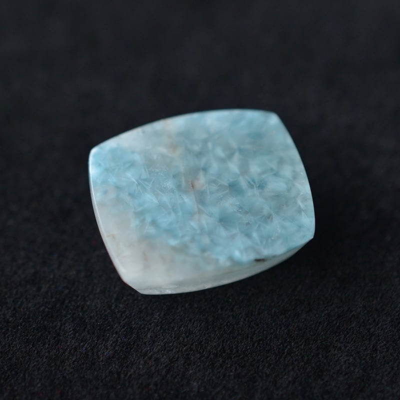 ギラライトインクォーツ 穴あり Gilalite in Quartz with hole 00