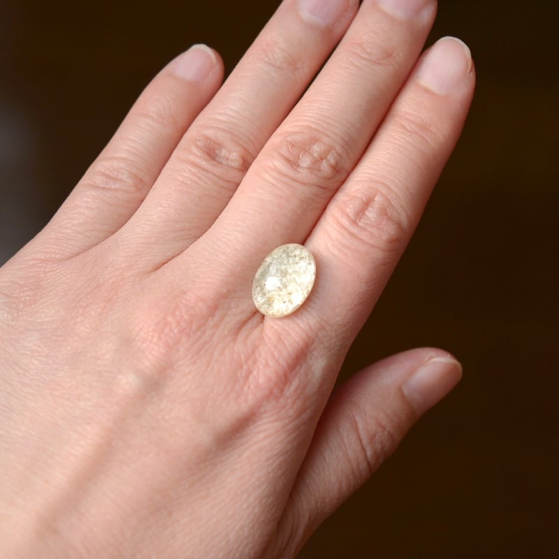 最高品質超希少幻の逸品ヒマラヤカンチェンジュンガ産ホワイトローズ